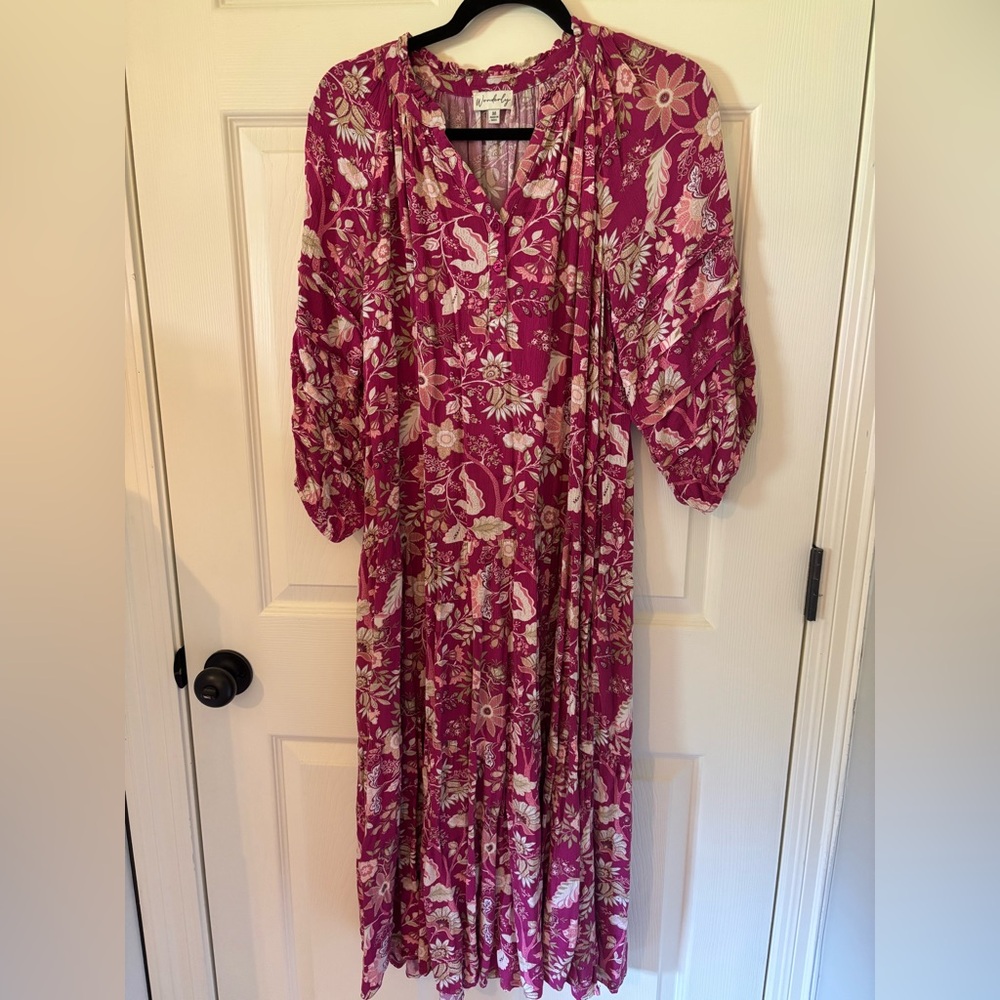 Wonderly Floral Midi Dress